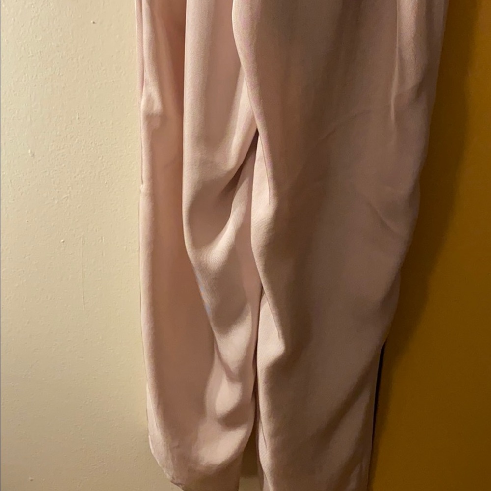 Clothes - Picture 6 of 9
